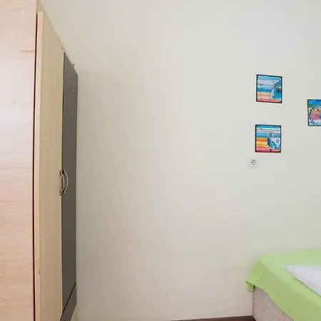 Apartment Sea Breeze *